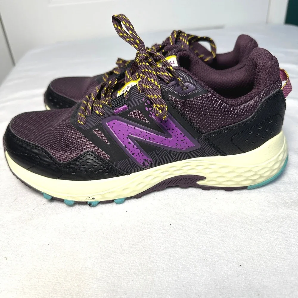 NEW BALANCE 410v8 Trail Running Athletic Shoes Unisex Size M6 W7.5 Purple Black
